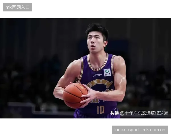 CBA季后赛节奏揭秘：教练的战术掌控让比赛焕发新活力